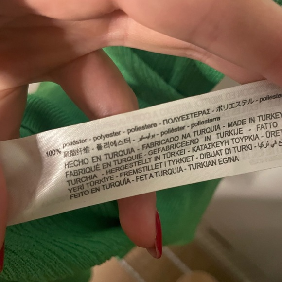 Vest - Picture 4 of 4